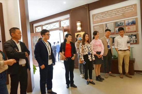 温州肯恩大学侨(留)联主席林扬帆一行来瓯海丽岙街道侨联考察