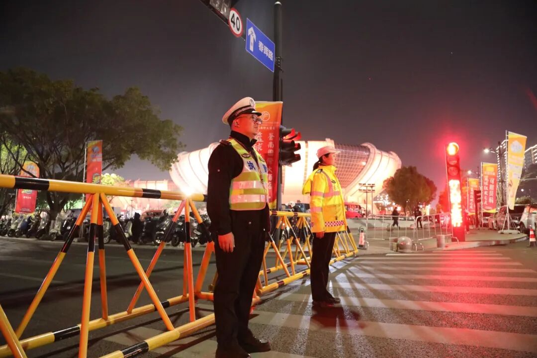 ���չ��Ụƽ��ح������������Ӳ�˵���Ϊƽ���Խ�����롱