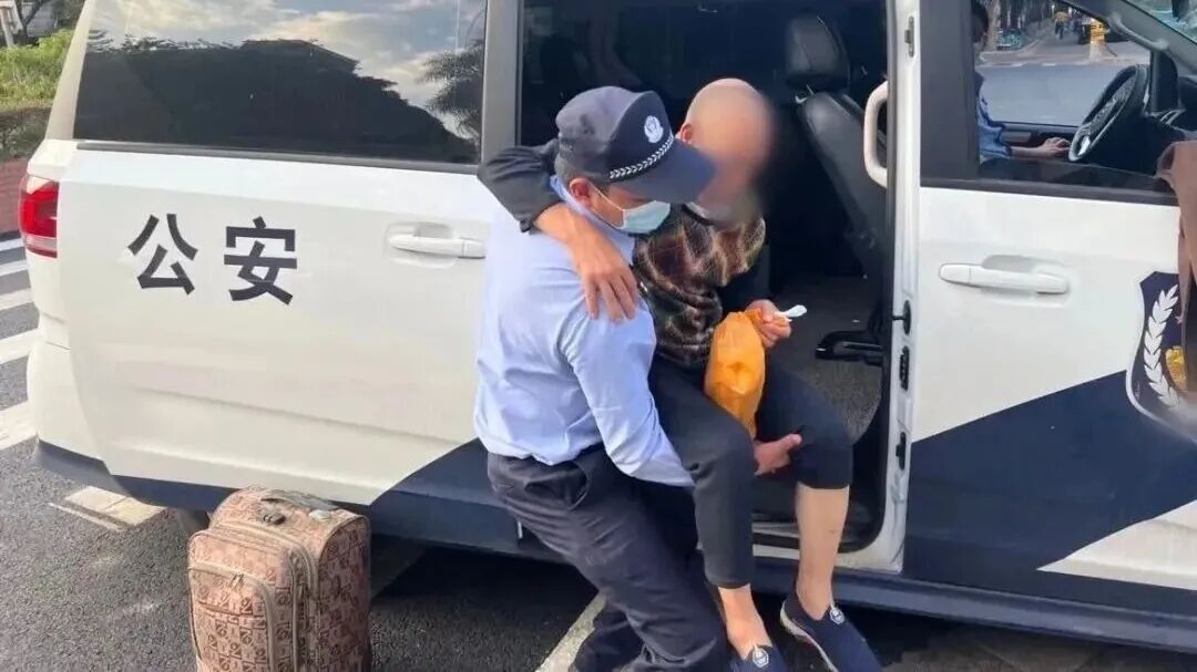 ���ģ������ʱ����ͻ����ȼ����