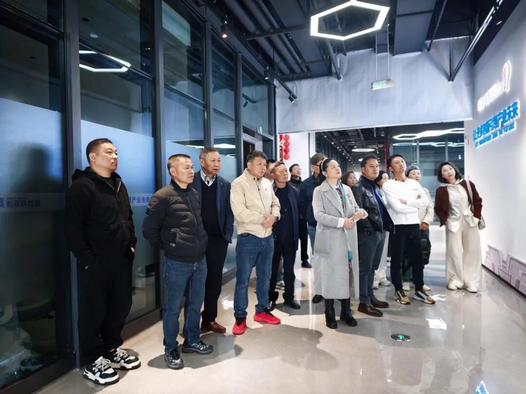 �ӿƼ��³ǵ�������壬���̴���Ϊ������ҵ̬����