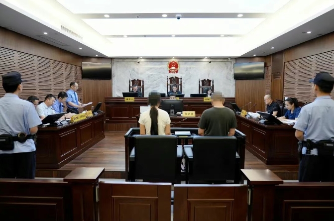 ��쳤һ����ְح�㽭���壺���조������ͬͥ��ְ�����λ���֪ʶ��Ȩ